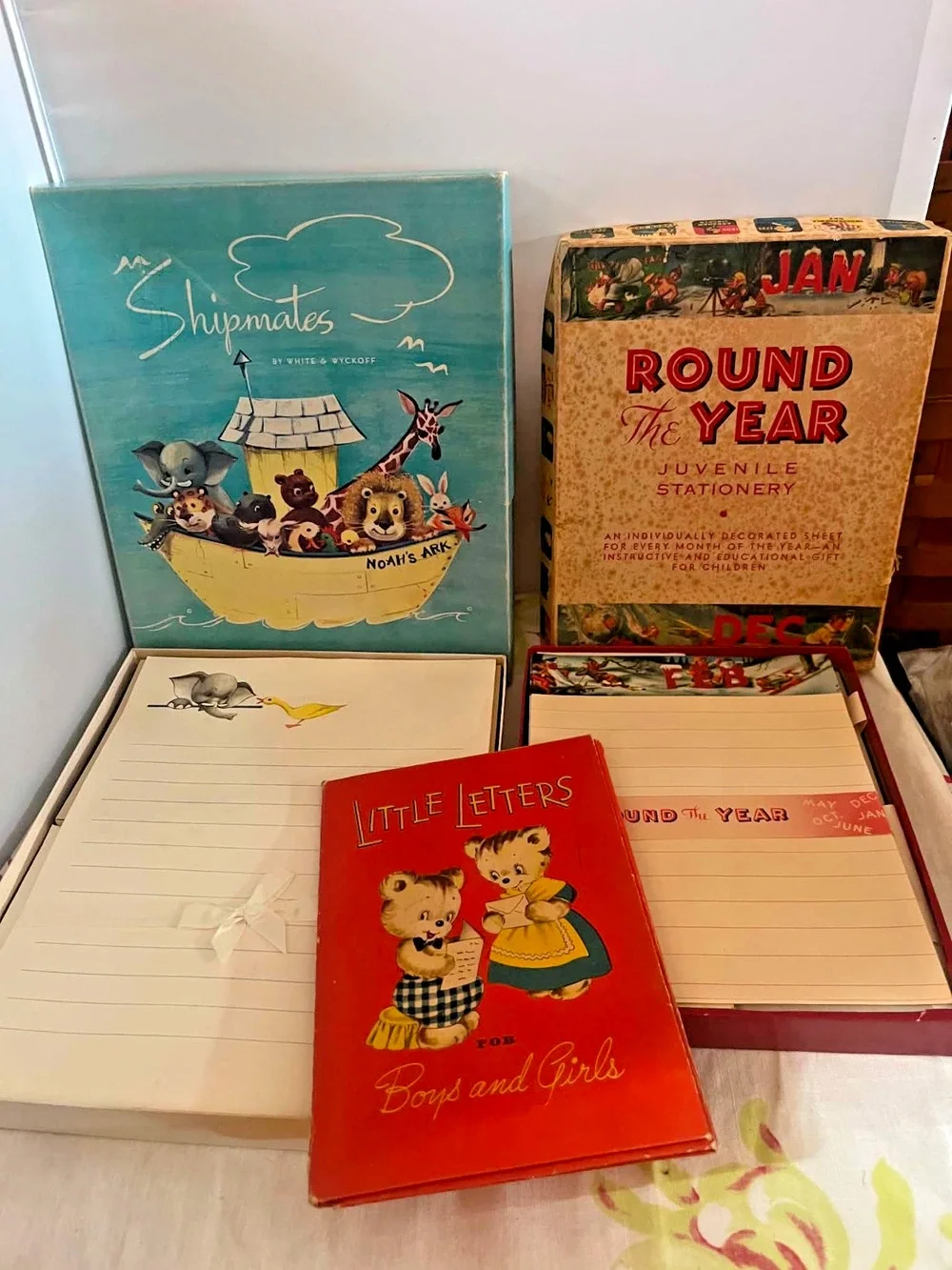Vintage C1960 Shipmates Adorable Stationary and Monthly Stationary